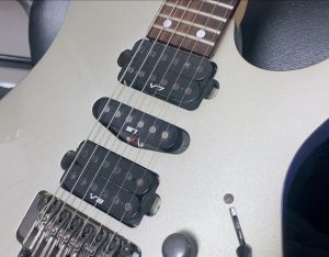 Ibanez Prestige RG1570 pickups